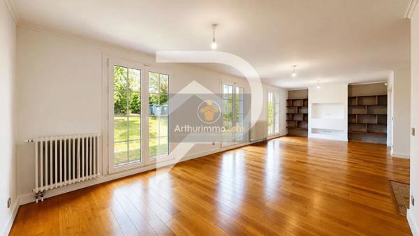 Vente                                                      Maison
                        
                     7 pièces                      160 m2                     à Andrésy