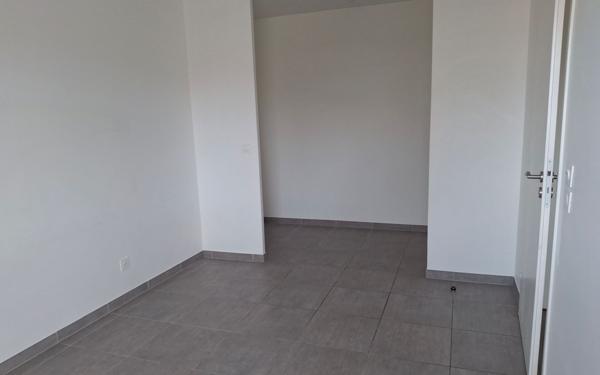 Appartement à louer    3 pièces • 62,30 m2 Nîmes