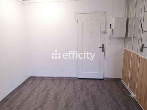 Appartement
         3 pièces
        - 62 m² Exclusivité 169 000 € *