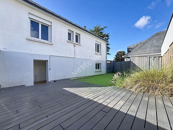 Maison à vendre à Ancenis - 3 chambres, bureau, jardin et garage.