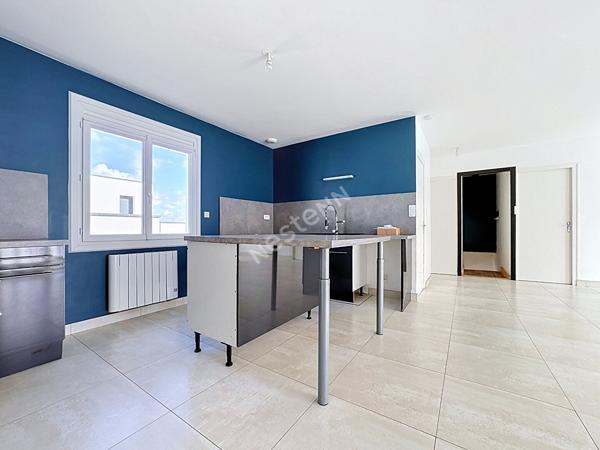Maison à vendre à Ancenis - 3 chambres, bureau, jardin et garage.