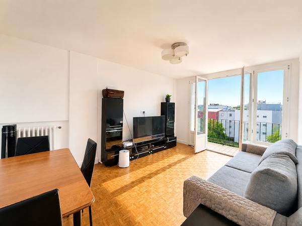 Appartement
         3 pièces
        - 58 m² Exclusivité 279 000 € *