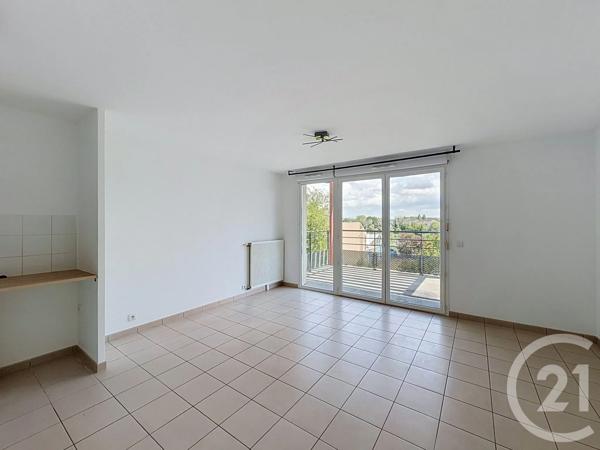 Appartement F3 à vendre  3 pièces - 57,31 m 2   SAVIGNY LE TEMPLE  - 77