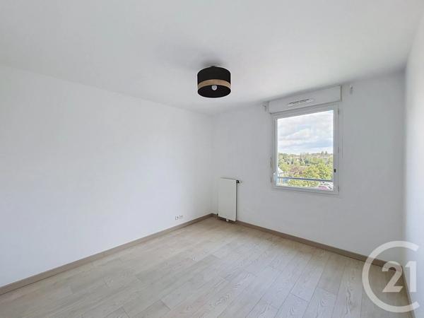 Appartement F3 à vendre  3 pièces - 57,31 m 2   SAVIGNY LE TEMPLE  - 77