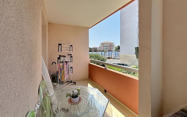 Appartement à vendre    2 pièces • 45,11 m2 Fréjus