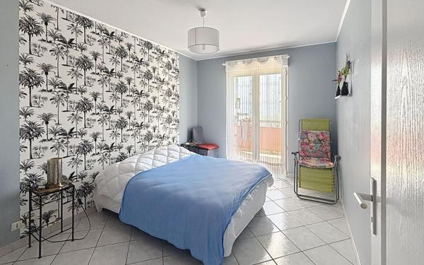 Appartement à vendre    2 pièces • 45,11 m2 Fréjus