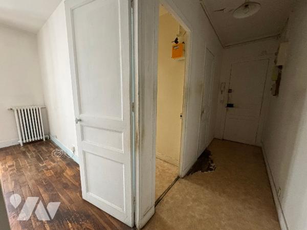 Studio à rénover – 26,73 m²