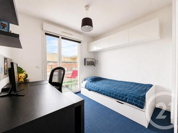 Appartement F4 à vendre  4 pièces - 87,24 m 2   CONFLANS STE HONORINE  - 78