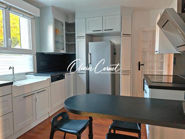 Maison Arcisses 8 pièces 180 m2