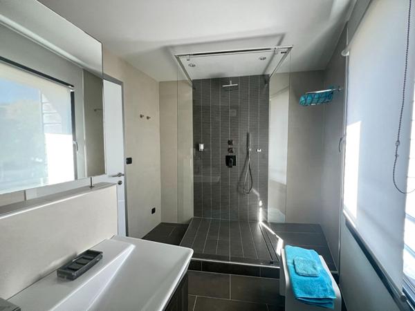 Maison d'architecte au bord de l'Odet.