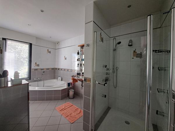 Maison d'architecte au bord de l'Odet.