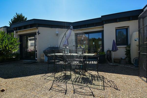 Maison 4 chambre(s) à vendre - Bellerive-sur-Allier, Allier - 03