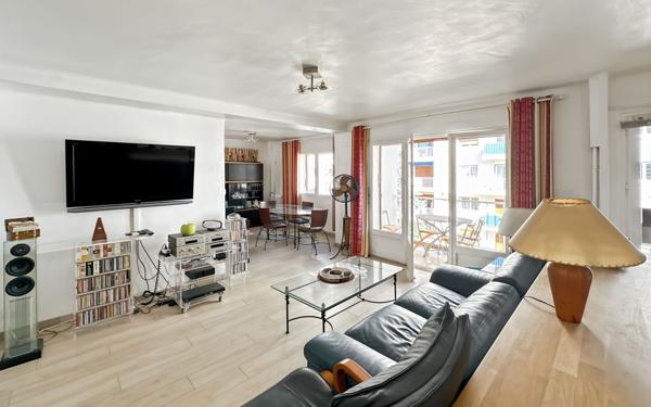 Appartement à vendre    4 pièces • 64,50 m2 Toulon
