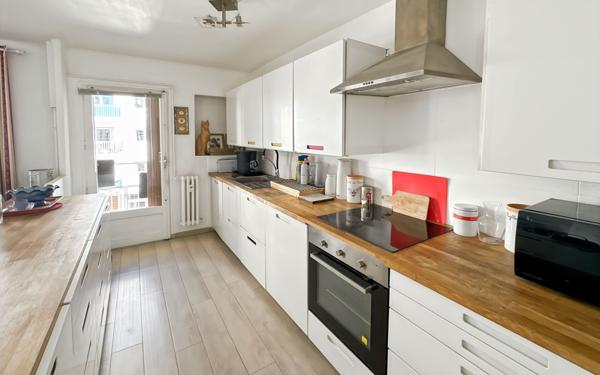 Appartement à vendre    4 pièces • 64,50 m2 Toulon