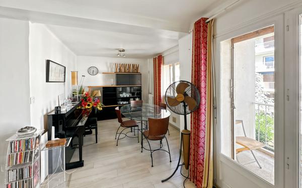 Appartement à vendre    4 pièces • 64,50 m2 Toulon