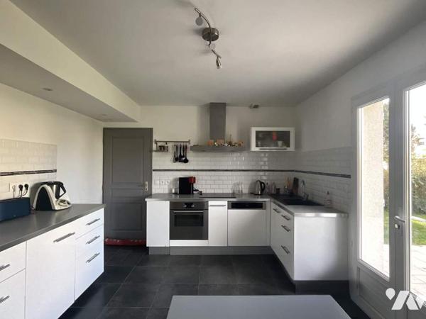 JOUE-LES-TOURS (37300) - Maison familiale 5 chambres