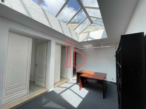 Bureau de 200 m² à louer à Bordeaux Meriadeck