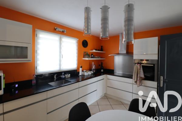 Maison à vendre 5 pièces 133 m² Artigues-près-Bordeaux