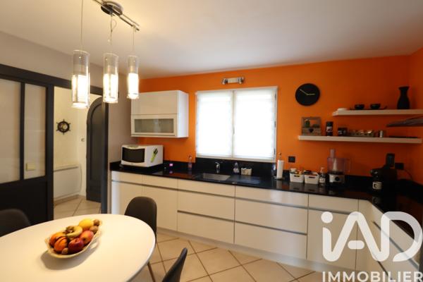 Maison à vendre 5 pièces 133 m² Artigues-près-Bordeaux
