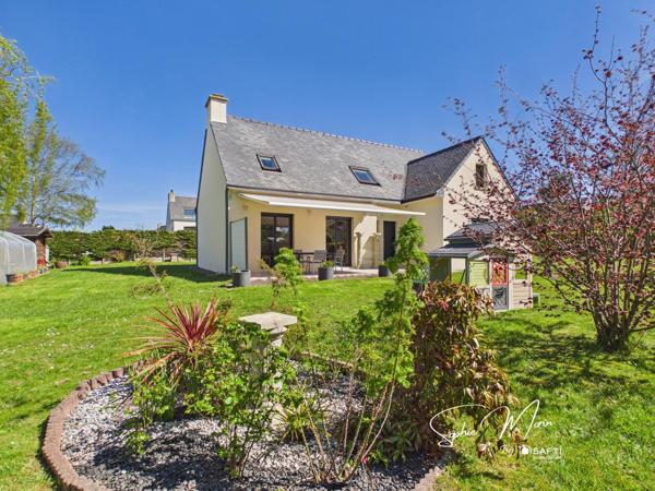 MAISON AVEC VIE DE PLAIN-PIED