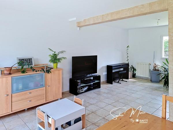 MAISON AVEC VIE DE PLAIN-PIED