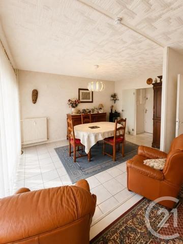 Appartement F4 à vendre  4 pièces - 79,74 m 2   EVRY  - 91