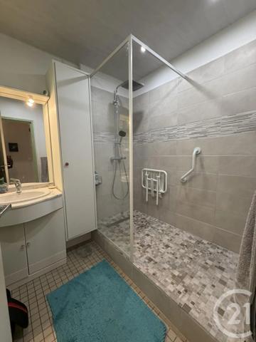Appartement F4 à vendre  4 pièces - 79,74 m 2   EVRY  - 91