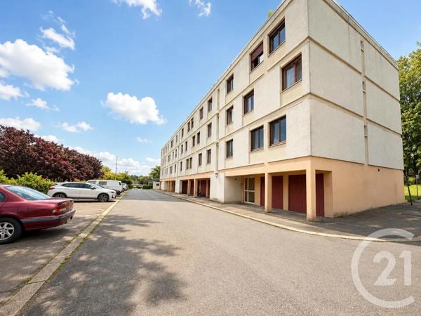 Appartement F4 à vendre  4 pièces - 79,74 m 2   EVRY  - 91