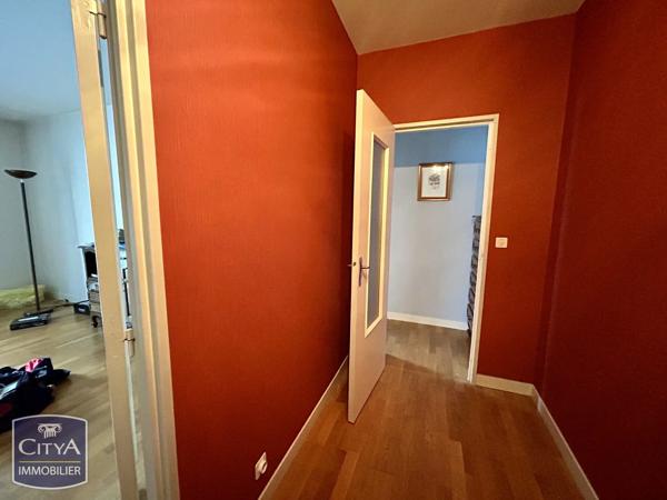 Appartement à vendre 2 pièces 59.9m² Le Blanc (36300)