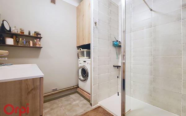 Appartement à vendre    3 pièces •  Prades