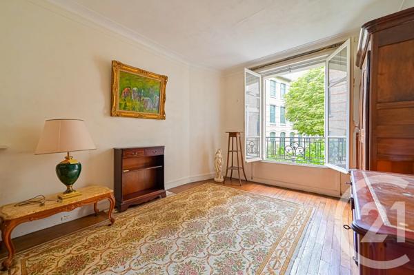 Appartement F2 à vendre  2 pièces - 46,20 m 2   LEVALLOIS PERRET  - 92
