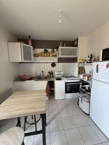 / Location studio 1 Pièce 31 m²