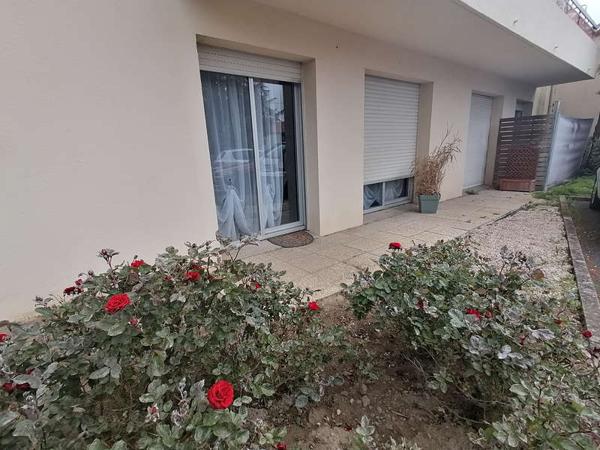 / Location studio 1 Pièce 31 m²