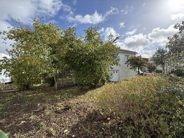 MONTAIGU-VENDEE / Vente Maison 4 Pièces 82 m²