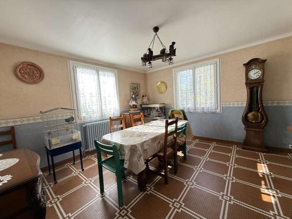 MONTAIGU-VENDEE / Vente Maison 4 Pièces 82 m²