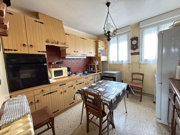 MONTAIGU-VENDEE / Vente Maison 4 Pièces 82 m²
