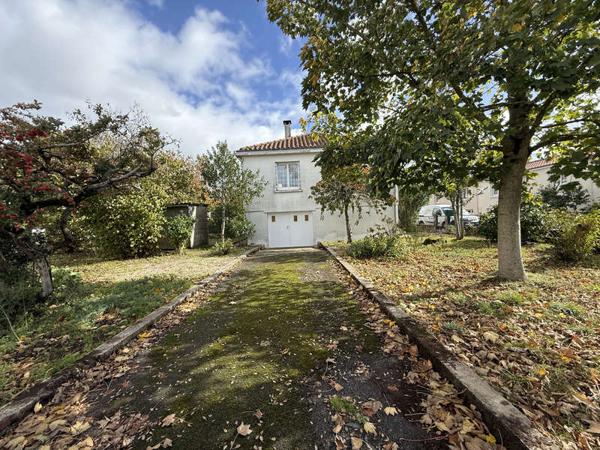 MONTAIGU-VENDEE / Vente Maison 4 Pièces 82 m²