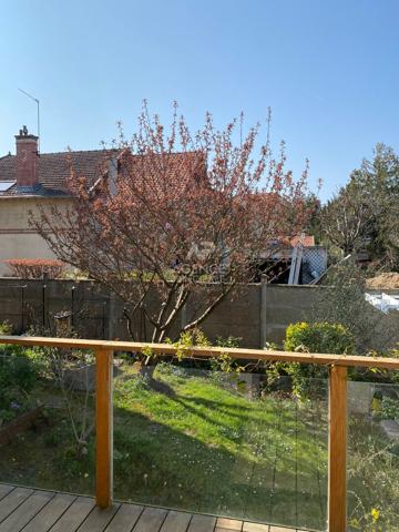 Maison - MAISONS-LAFFITTE - Quartier Saint Nicolas - Maison de 80.42m2 au sol 410 000 € **  - Référence  4651