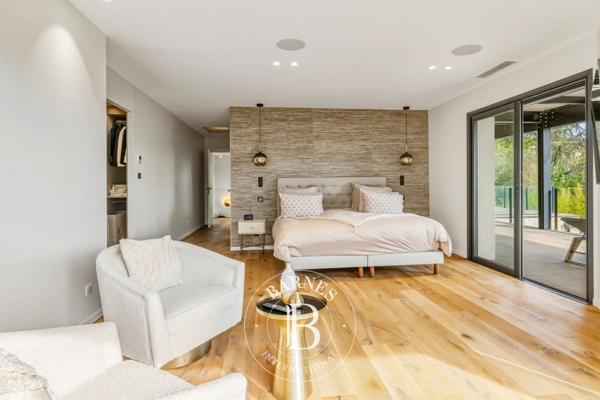 Mougins, Villa 5 Chambres -  465 m² à vendre
