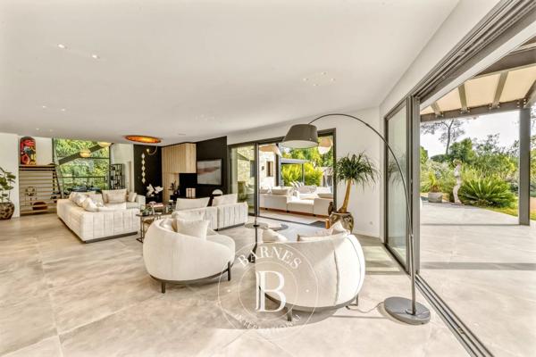 Mougins, Villa 5 Chambres -  465 m² à vendre