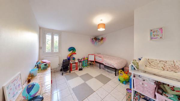 Maison Plain-pied 4 pièce(s) 109 m2