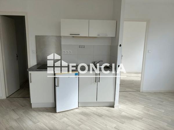 Location Appartement 2 pièces 44 m² - 106 RUE JACQUES CARTIER La Roche Sur Yon 85000