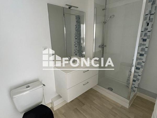 Location Appartement 2 pièces 44 m² - 106 RUE JACQUES CARTIER La Roche Sur Yon 85000