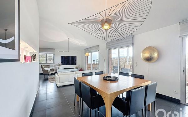 Appartement à vendre    4 pièces • 138,67 m2 Porto-Vecchio