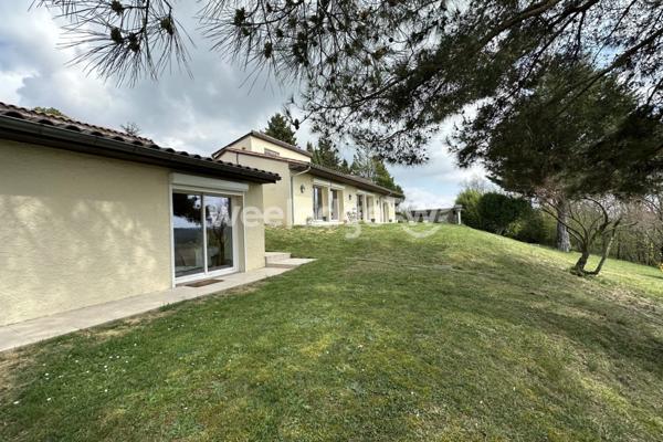 Maison à vendre 7 pièces de 226,6 m² à Gimont