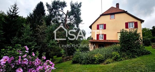 Corps de Ferme entièrement rénové de 223m2 sur plus de 30 ares de terrain