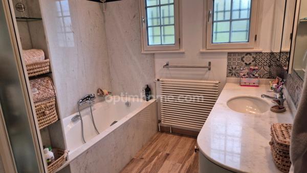 Maison individuelle plain pied 5 chambres