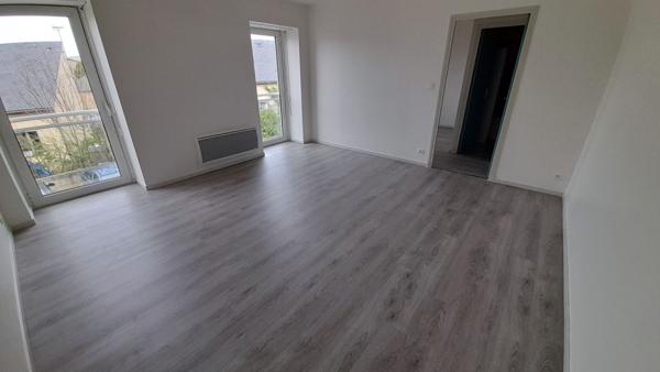 Location Appartement45,01 m² - 2 Pièces - LA PRIMAUBE (12450)