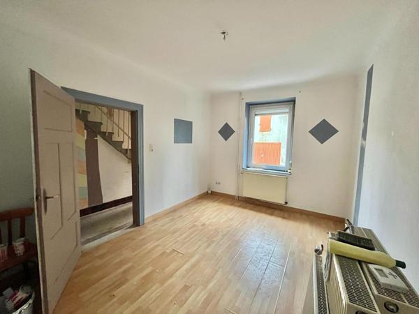 2 MAISONS A VENDRE - CREUTZWALD