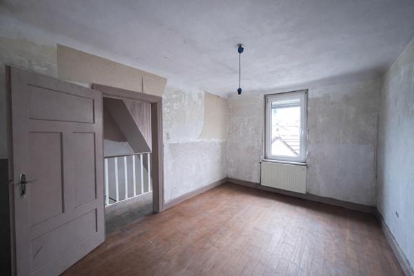 2 MAISONS A VENDRE - CREUTZWALD